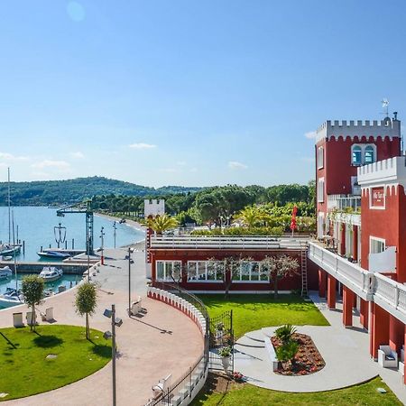 Hotel Villa Garuti 파뎅게술가르다 외부 사진