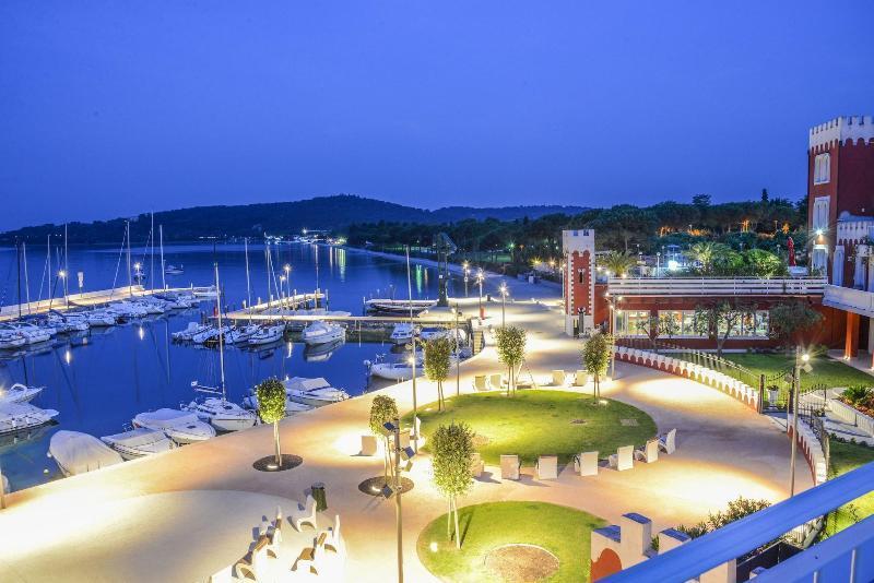 Hotel Villa Garuti 파뎅게술가르다 외부 사진