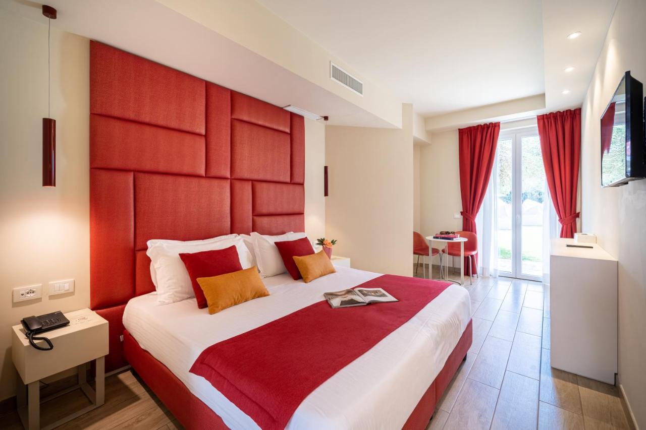 Hotel Villa Garuti 파뎅게술가르다 외부 사진