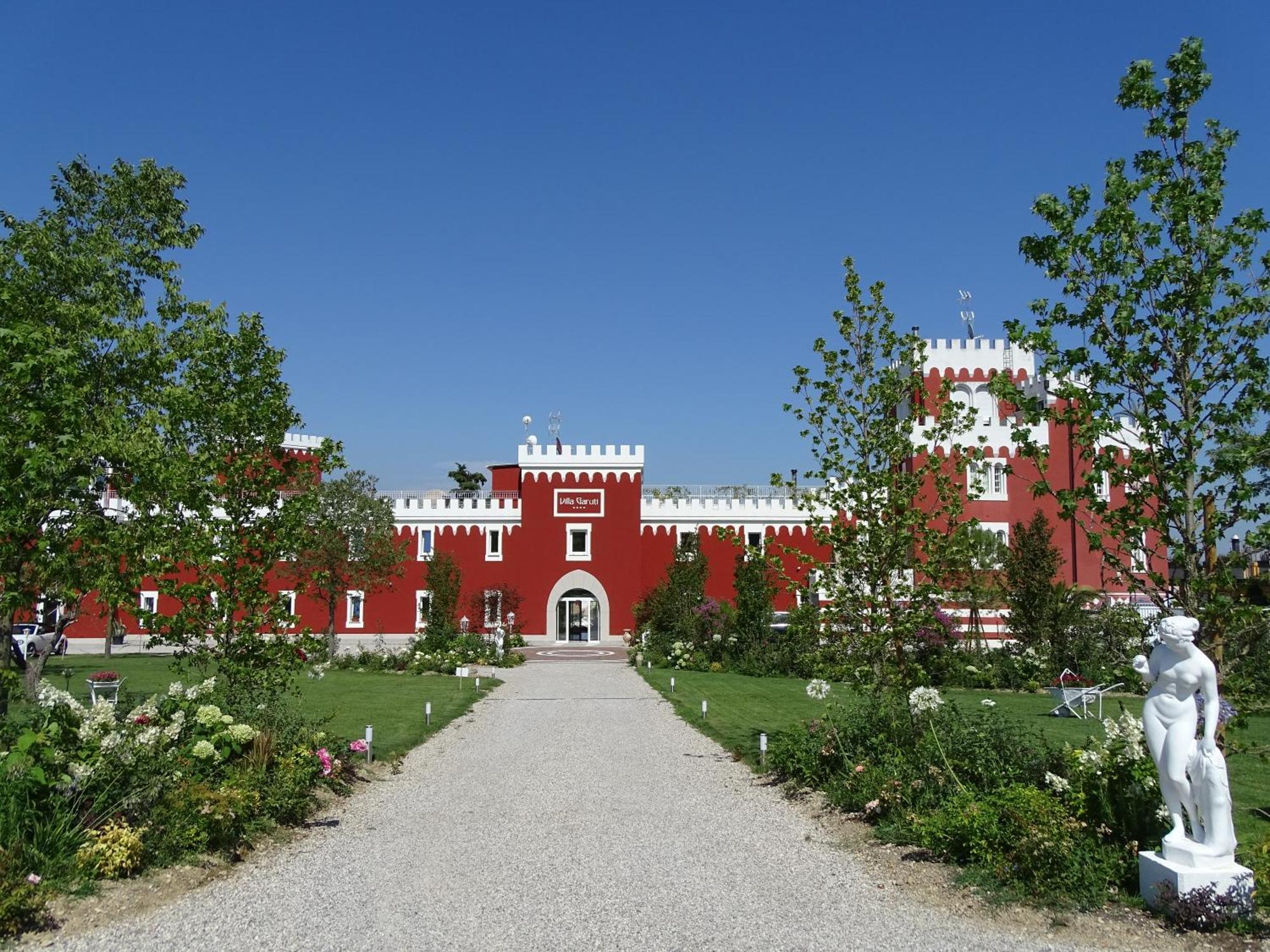 Hotel Villa Garuti 파뎅게술가르다 외부 사진